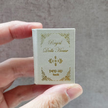 画像をギャラリービューアに読み込む, Royal Dolls' House