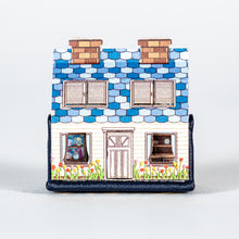 Afbeelding in Gallery-weergave laden, 1/12e schaal The Blue Roof House Blue Roof House
